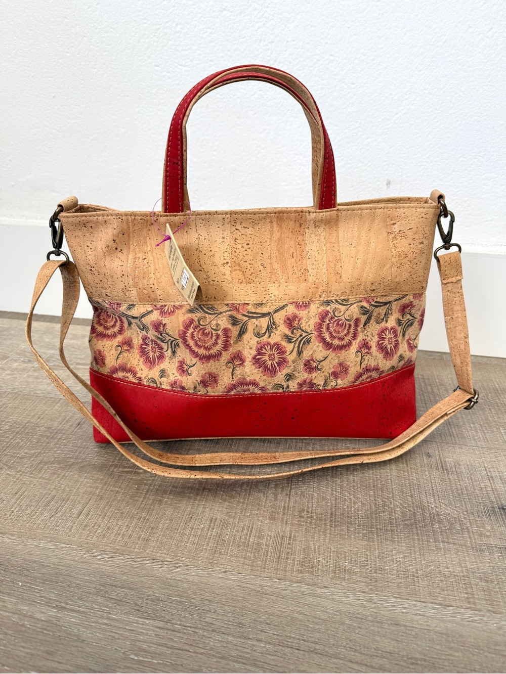 NWT Castelo Rodrigo Portugal Natural Cork Red Floral Crossbody Purse